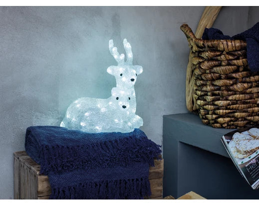 Lumineo LED Flashing Lights Shaped In Acrylic Deer & Baby | Battery Operated (77x32 cm | 150 LED)