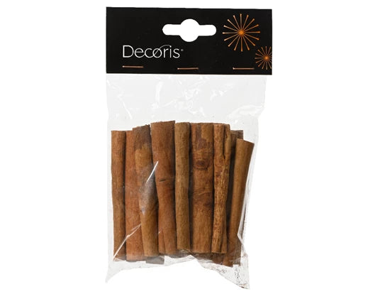 Christmas Woodland Scented Cinnamon Sticks Natural 10x10cm