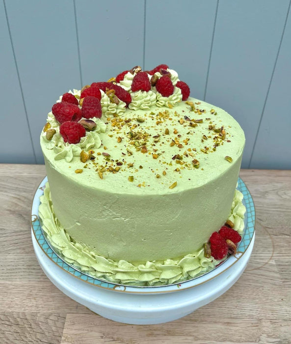 Pistachio & Raspberry Sponge Cake